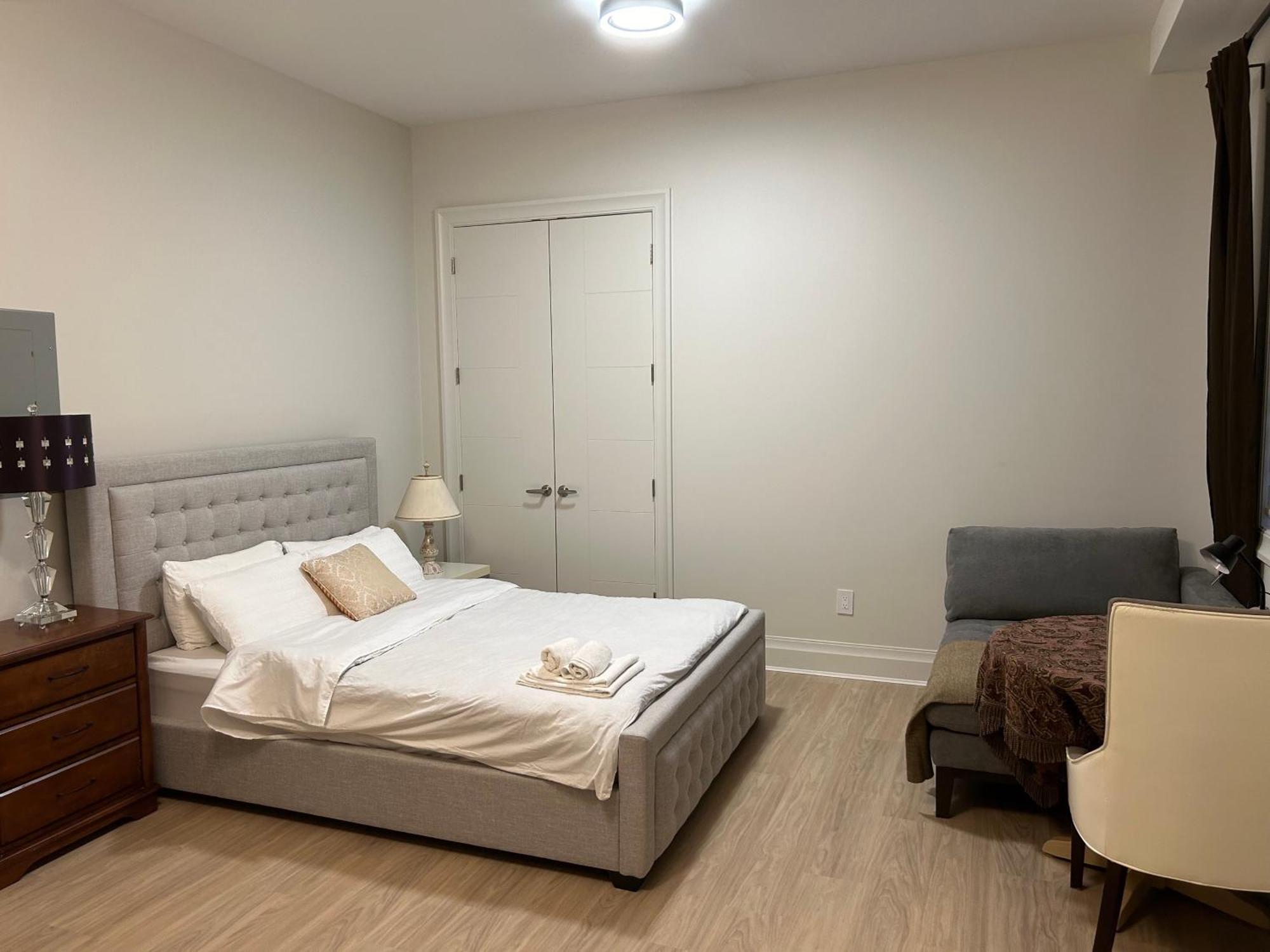 Guest Suite In Richmond Ngoại thất bức ảnh
